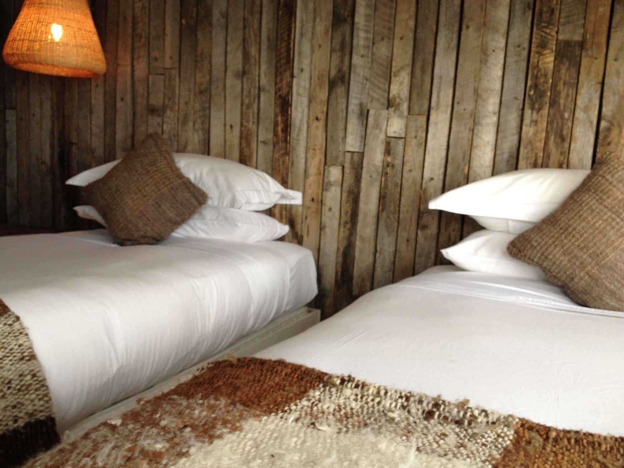 Kau Lodge Πουέρτο Νατάλες Εξωτερικό φωτογραφία
